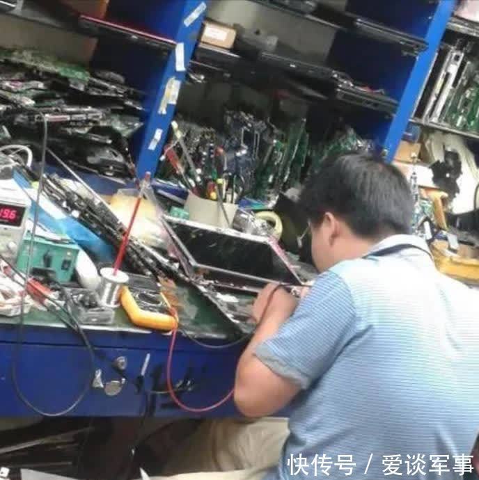 2002年,广东50岁夫妇生下龙凤胎,10年后两人跳楼自杀,为何?